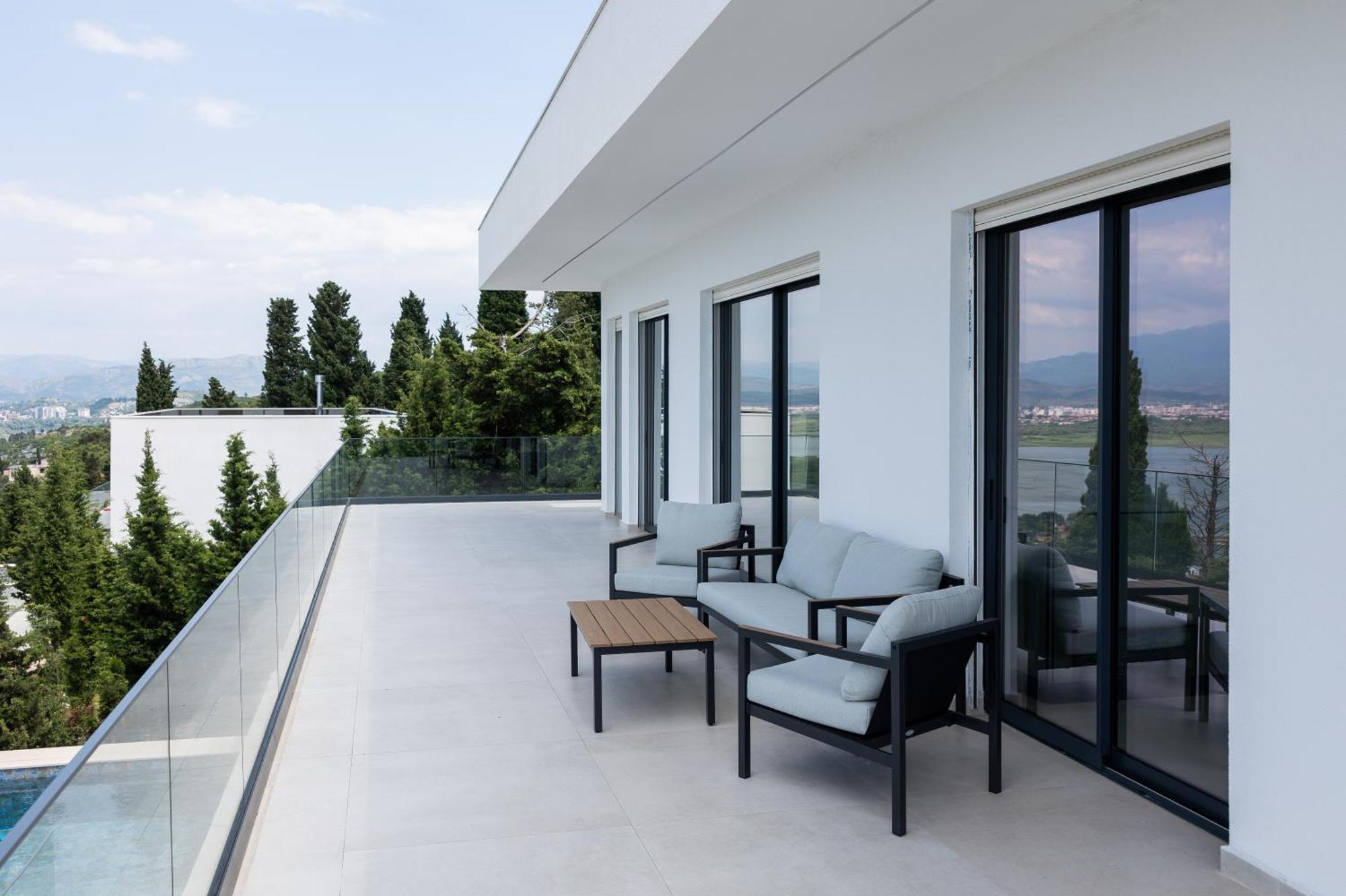 Široka The Luxury Villa מראה חיצוני תמונה